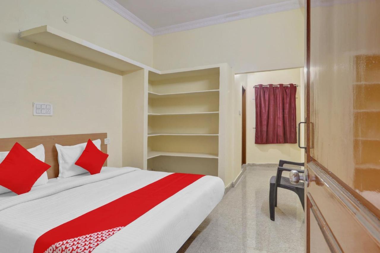 Super Hotel O Rbs Square Langer Houz Haidar Sahibguda Buitenkant foto