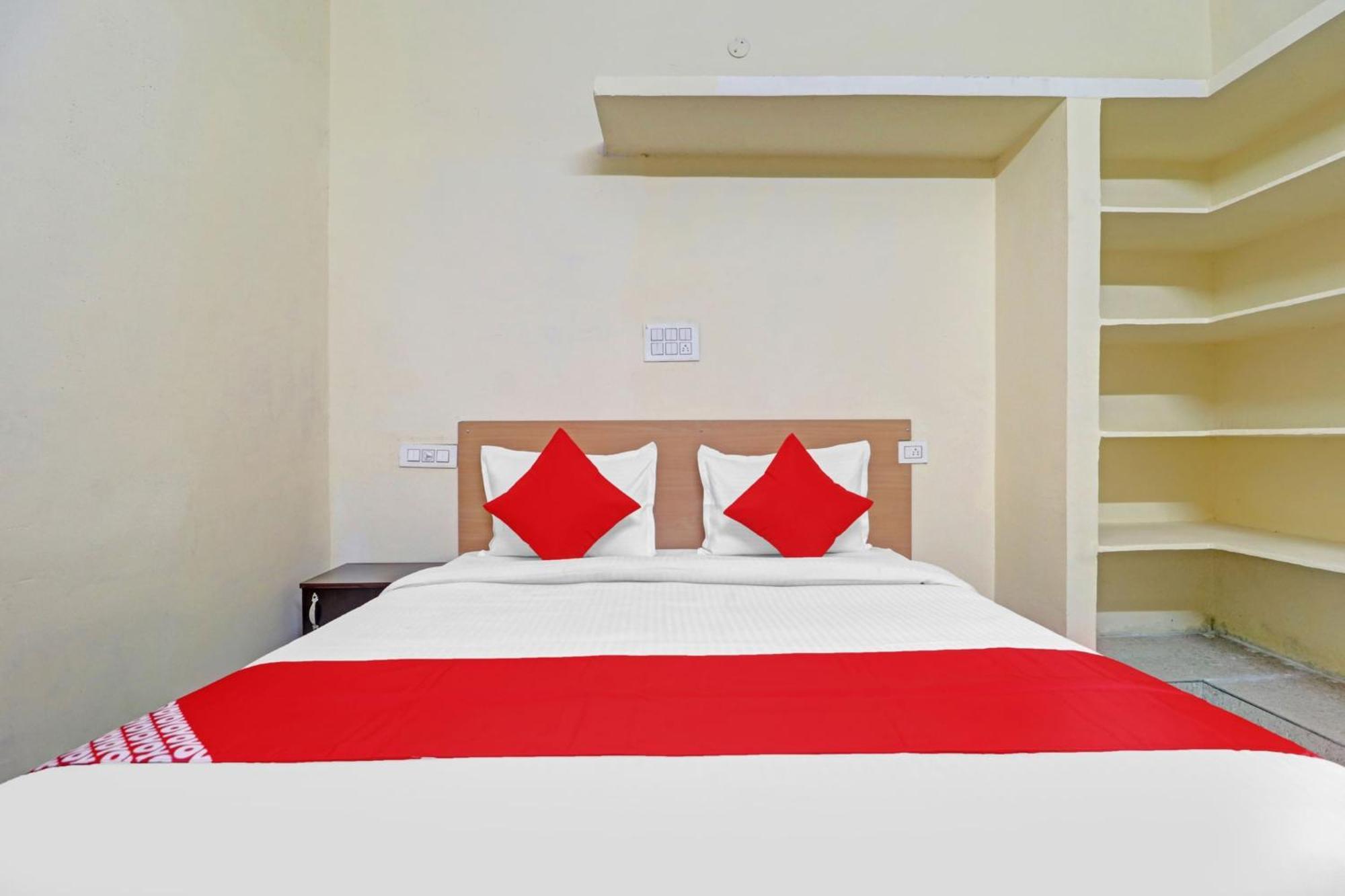 Super Hotel O Rbs Square Langer Houz Haidar Sahibguda Buitenkant foto